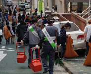 남구 주안6동 주민센터, 석암초 주변서 쓰레기 등 수거