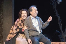 신구×손숙 황혼 로맨스… 깊은 감동 의정부 적신다