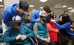어르신들에게 재능 나누니 더 반짝반짝
