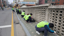 군포시설관리공단임직원들 봄맞이 환경정화활동 전개