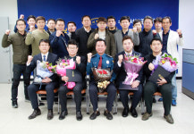 치안강화 협조 시민들에 고마움 전달 수원서부경찰서, 4명에 감사장 수여