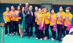 가슴 뭉클한 특별한 품앗이 광명 사랑나눔봉사단-댄스스포츠 기대주 이소영