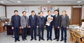 포천 시설관리공단 이사장에 유한기 전 성남도개공 본부장