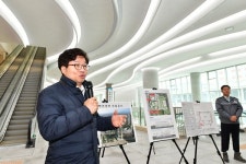 광교호수 배경으로 웅장한  컨벤션센터  마이스 수원시대가 열렸다