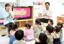 박남춘 시장,  어린이집 일일도우미 체험