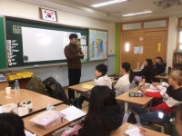 수원 매원초,  동화작가 김남중 초청 수업