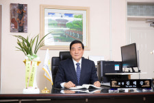 안양공고 김태갑 교장 시대의 변화를 이끌 인재 육성하는 역할 할 것