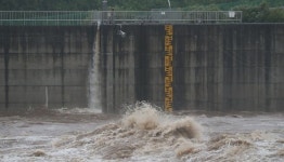 군남댐 수위 역대 최고치 기록…연천·파주 주민 긴급대피