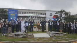 안산 두 번째 소녀상, 시청 앞 분수대에 설치