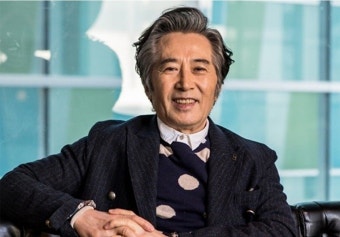 백윤식 측, 30살 연하 전 연인 에세이 출간에 ‘법적 대응 검토 중’