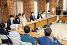수원시의회 복지안전위원회, 장애인 학부모 간담회 가져