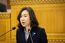 최수연 양주시의회 의원, 율정중학교 개교 지연 질타