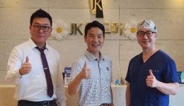 위드미송도탑스빌점 | 송도JK위드미의원 ‘연예인홍보단’과 (사)백혈병소아암후원회에 기부금을 전달