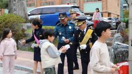 수원남부경찰서, 매현초 어린이 학생 안전한 통학로 조성 홍보