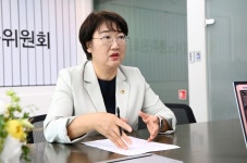[인터뷰] 고은정 경기도의회 경노위원장 “도민 일자리 창출·경제 회복에 총력”