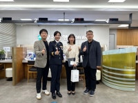 화성동탄경찰서, 전화금융사기 인출책 검거에 기여한 은행원에 감사장 전달
