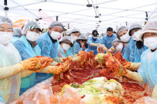 부천시, 2024년 사랑의 김장 나눔 행사 성료