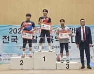 크로스핏 에이치아이 권성빈, 전국생활체육역도대회서 3관왕