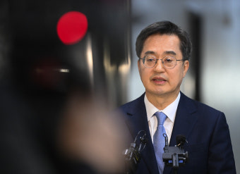 김동연 “윤석열, 즉시 체포·즉시 탄핵…한덕수 엄정 수사 필요”