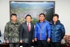 양구 후곡리마을, 불우이웃돕기 성금 기탁