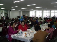 홍천군 내면 창촌2리부녀회, 경로잔치 개최