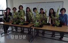 고성여성회관, 꽃꽂이반 큰 호응