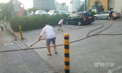 동해 화정원 찜질방 화재 조기진압…숨은 공인 멋진 해군