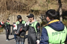 한림대 사랑의 연탄 나눔…이웃에 따뜻한 사랑 나눠