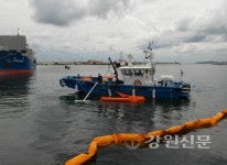 동해해경, 설연휴 해양오염예방 강화나서