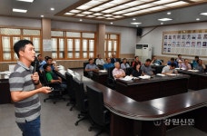 정선군, 행복농업 이동상담 장터 운영