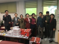 원주 학성동 이사모,  경로당 떡‧과일 전달