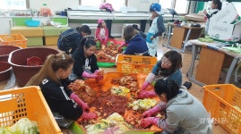 인제 원통초 신덕분교, 사랑의 김장담그기