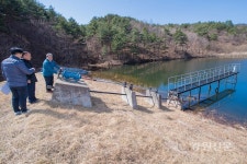 윤승근 고성군수, 저수지 현장점검