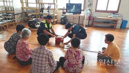 홍천 서석파출소, 토마토즙 봉송나눔 순찰 눈길