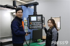 부부기능장, 은퇴 체육인 등 다양한 사연 품은 폴리텍대학 졸업식