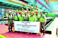 STX조선 ‘고성조선해양’ 본격 가동