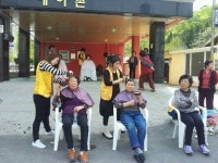 창원 성산노인종합복지관, 경로당 찾아 이·미용 봉사