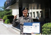 거창국제학교 출신 조성민 홍천국군병원 의무병, 한국군 최초 ‘주한미군 의무휘장’ 받아