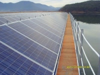 밀양 덕곡저수지 수상태양광발전 가동