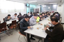 산청기공구내식당 | 산청경찰서, 양계농 돕기 삼계탕데이 행사