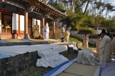 하동 옥산서원, 포은 정몽주 추모 향례 봉행