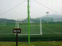 “밀양 삼문동 풋살경기장 이용시간 늘려주세요”