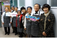통영 욕지도엔 ‘고구마 뻬때기죽’도 파는 커피숍 있다
