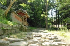 심재근의 우리땅 순례 97 고성 (7) 연화산 옥천사 천왕문~자방루