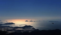 [경남비경 100선] (89) 천자봉에서 바라본 진해만