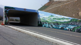 산청 예치마을, 터널 벽화 단장