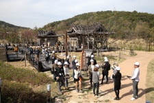 “내달 개장 김해가야테마파크 매력을 SNS로 알릴게요”