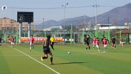 진해·창녕 한겨울  축구 열기 후끈