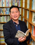 창원시문화상에 김시탁·천영훈씨 선정