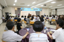 허성곤 김해시장 “9급서 1급 승진 비결은 열심히 일하는 것”